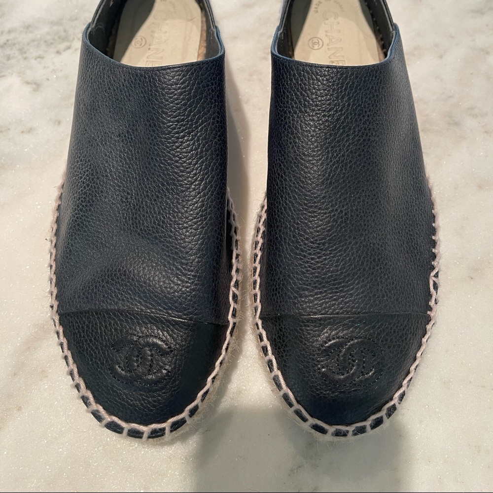 Chanel espadrille flats